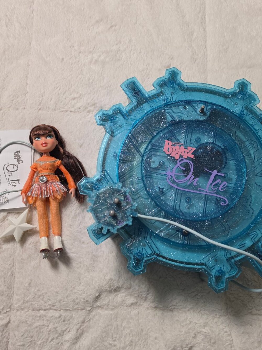 Bratz On Ice Remote Control Skating Rink Maribel Doll Working Tested 2006 MGA
